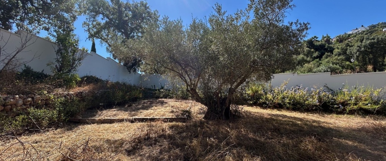 Resale - Villa - Marbella - La Mairena