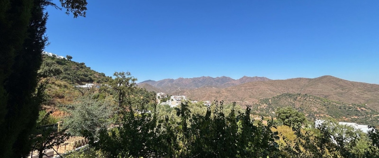 Resale - Villa - Marbella - La Mairena