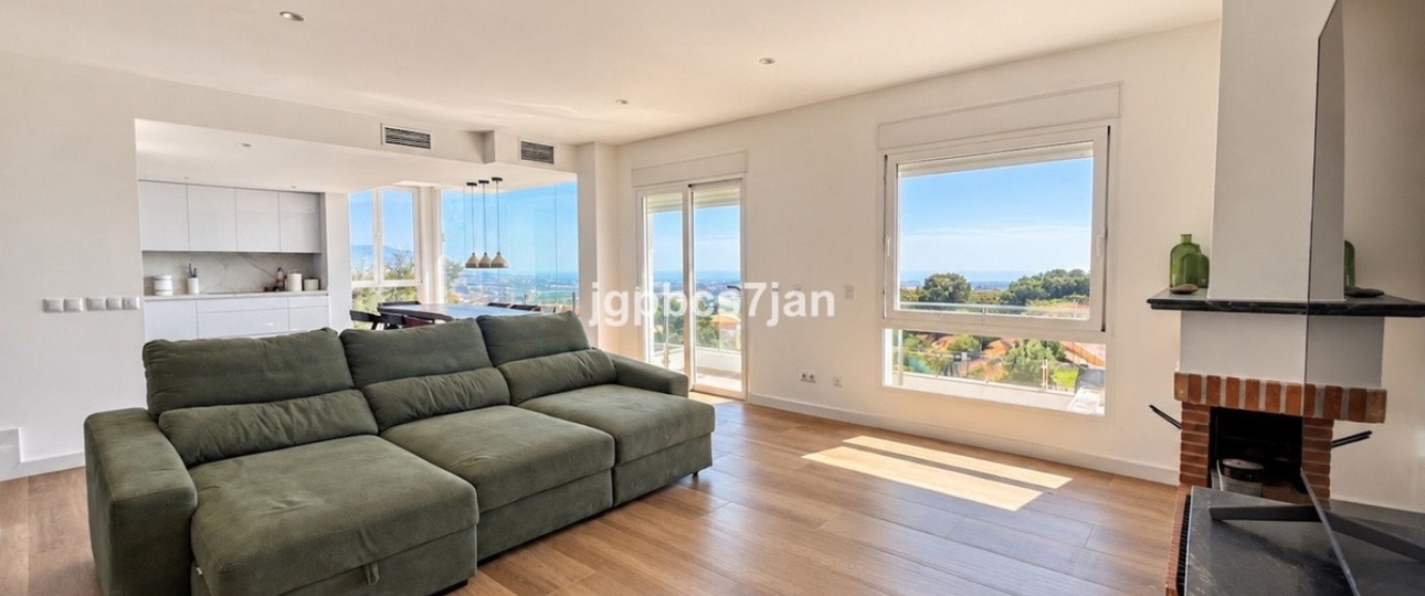 Resale - Villa - Marbella - La Mairena
