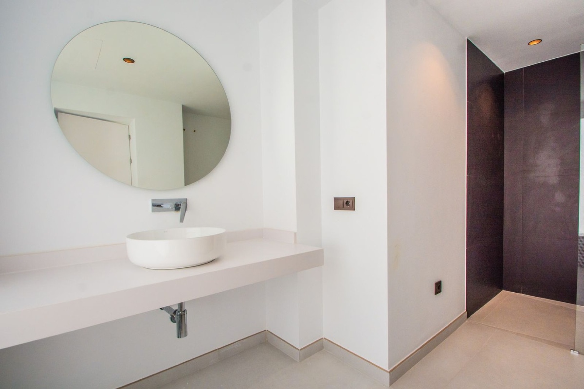Resale - Villa - Marbella - La Mairena