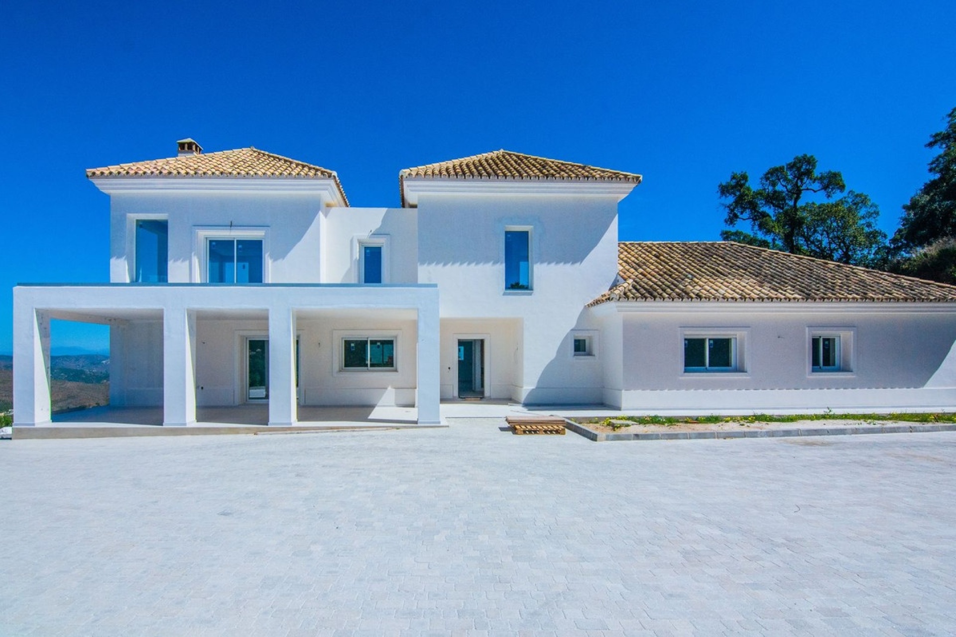 Resale - Villa - Marbella - La Mairena