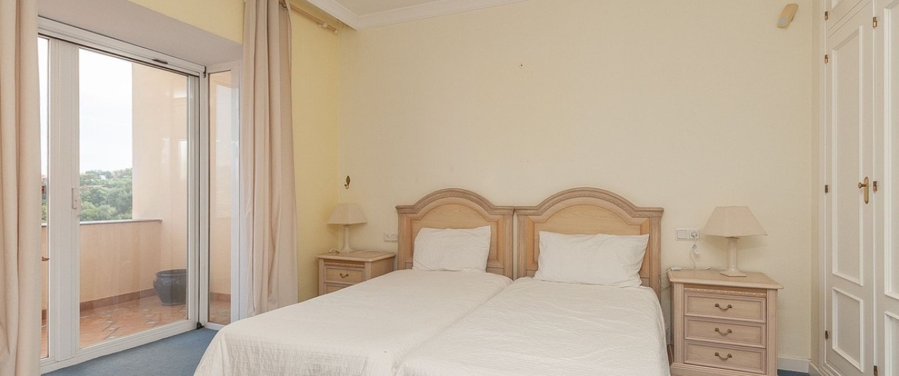 Resale - Villa - Marbella - La Mairena