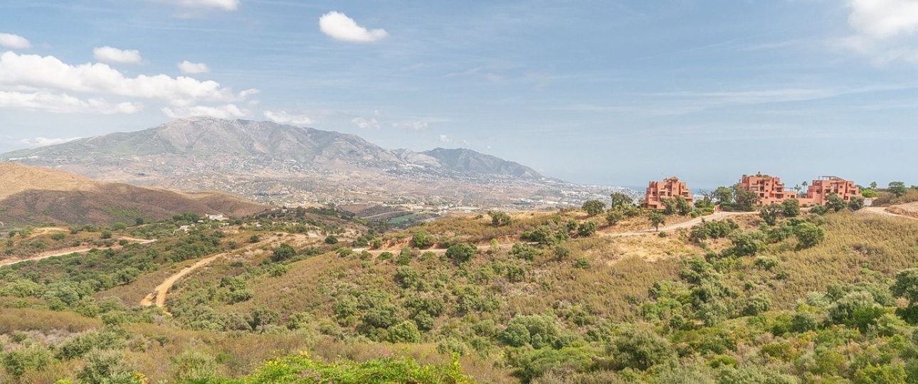 Resale - Villa - Marbella - La Mairena