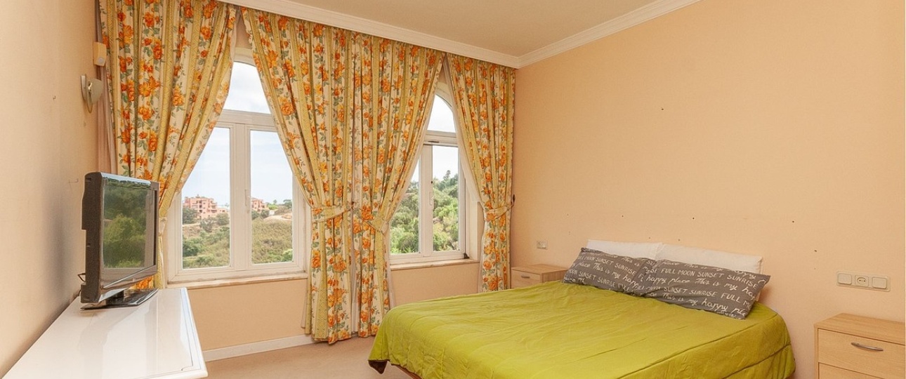 Resale - Villa - Marbella - La Mairena