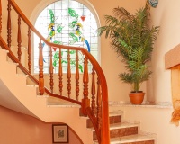 Resale - Villa - Marbella - La Mairena