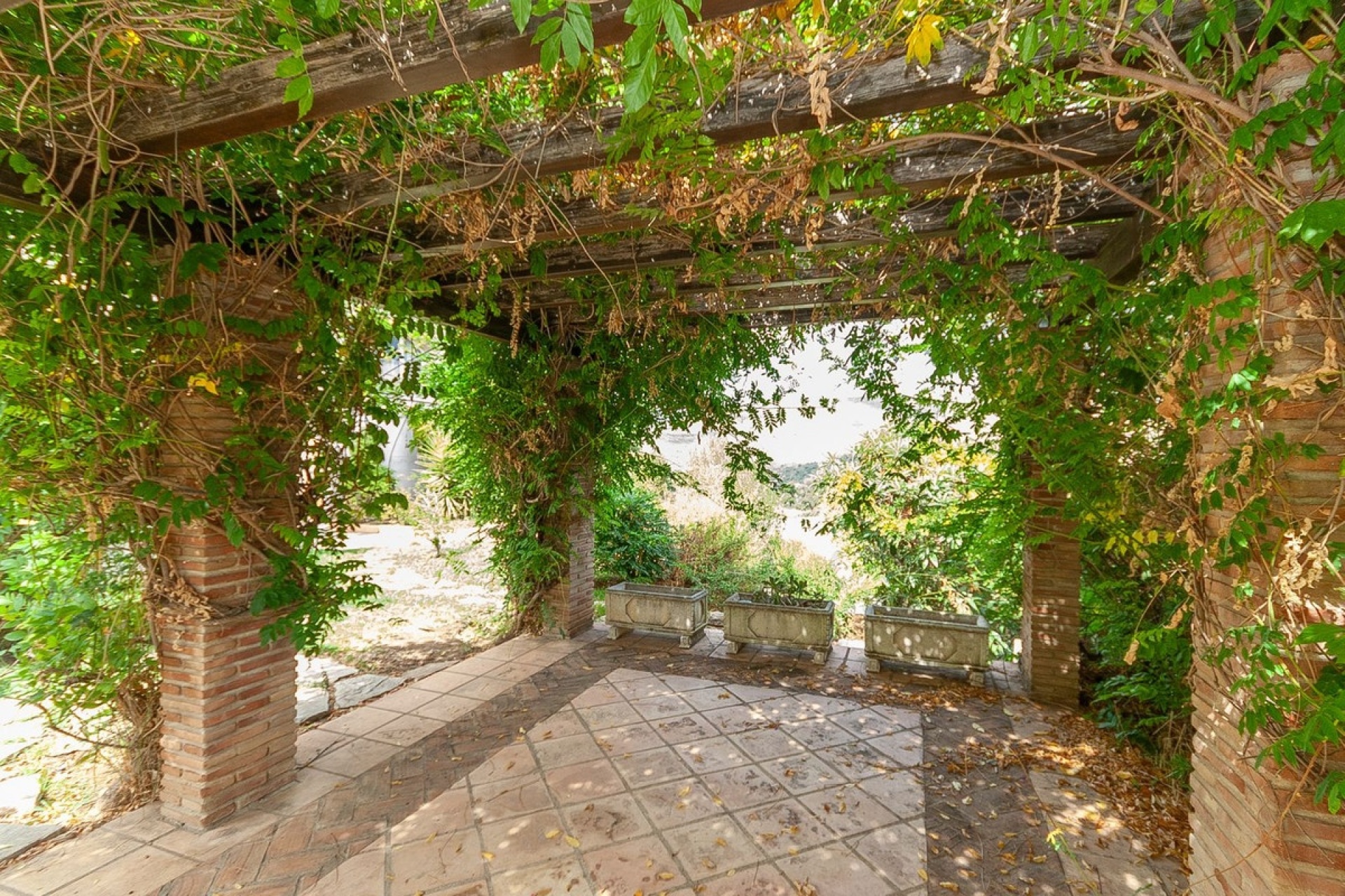 Resale - Villa - Marbella - La Mairena