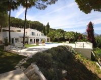 Resale - Villa - Marbella - Las Brisas