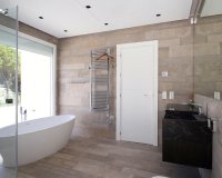 Resale - Villa - Marbella - Las Brisas
