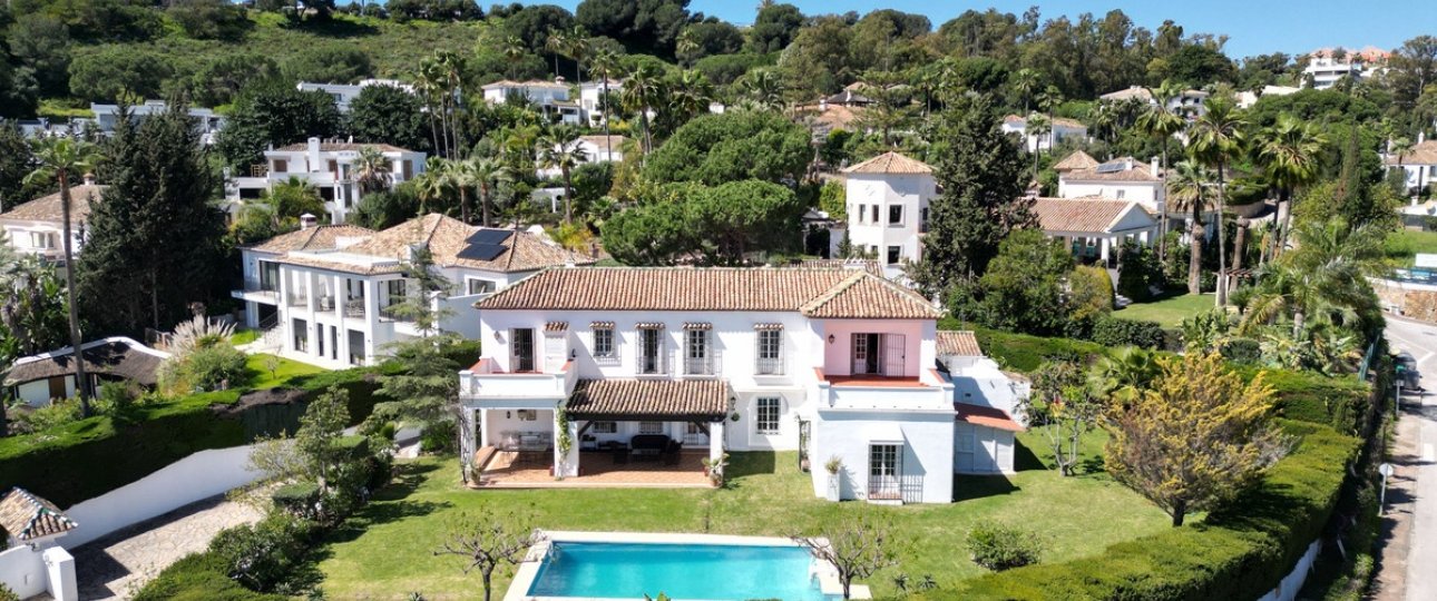 Resale - Villa - Marbella - Las Brisas