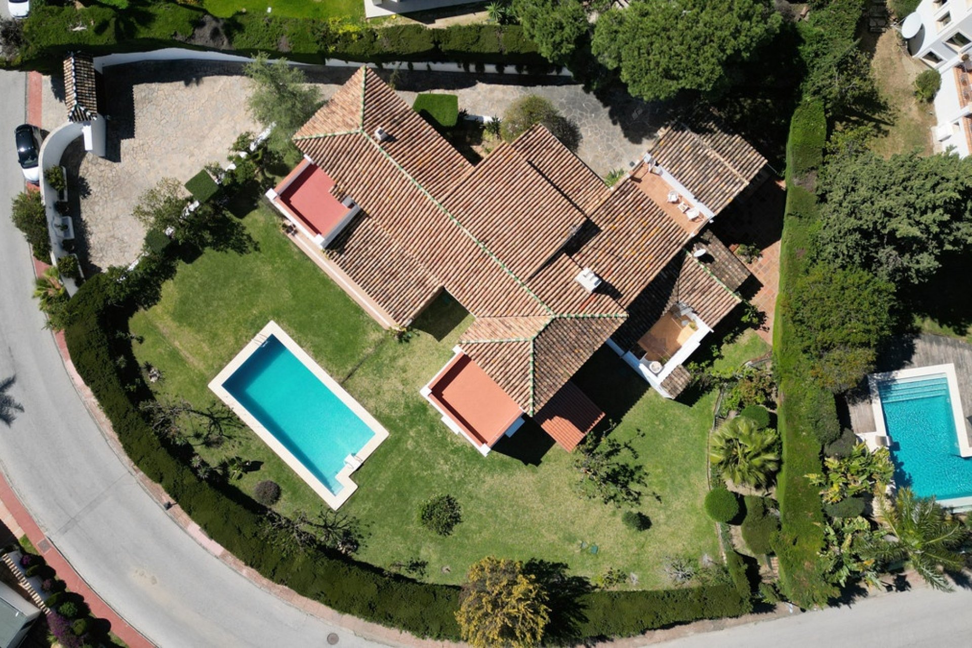 Resale - Villa - Marbella - Las Brisas