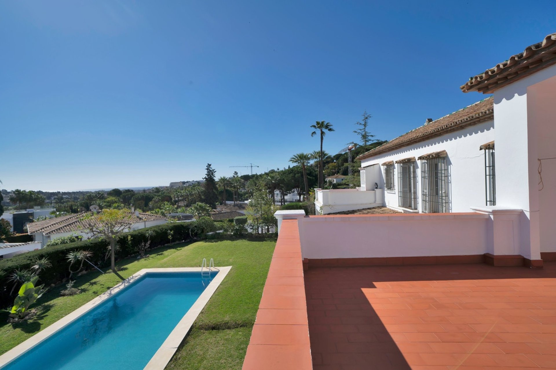 Resale - Villa - Marbella - Las Brisas