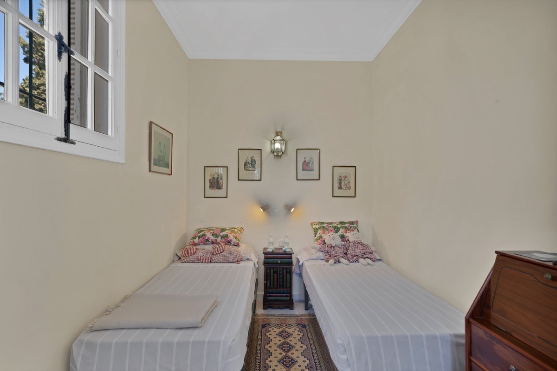 Resale - Villa - Marbella - Las Brisas