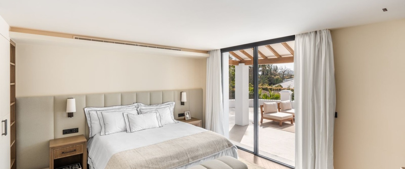 Resale - Villa - Marbella - Las Brisas