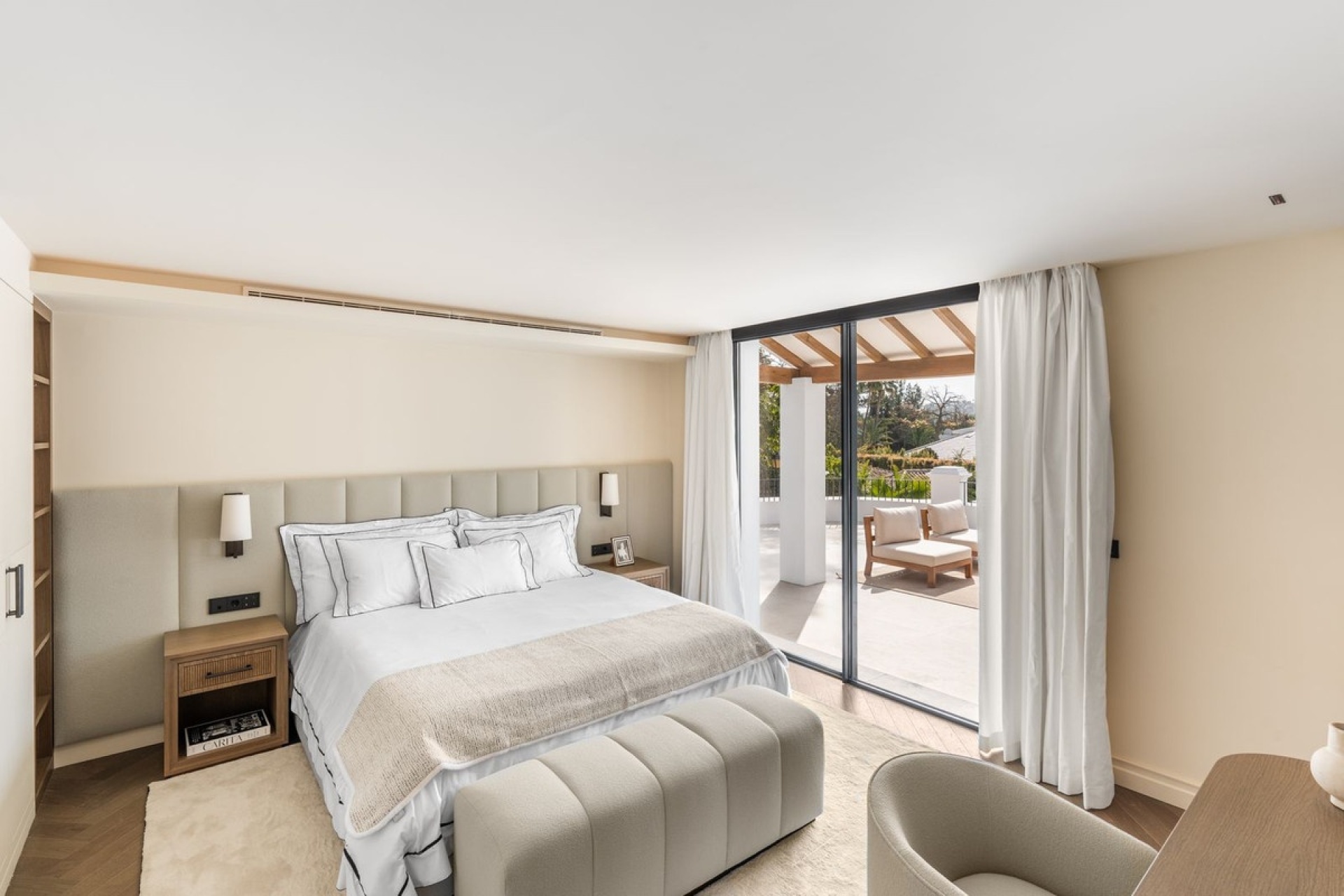 Resale - Villa - Marbella - Las Brisas