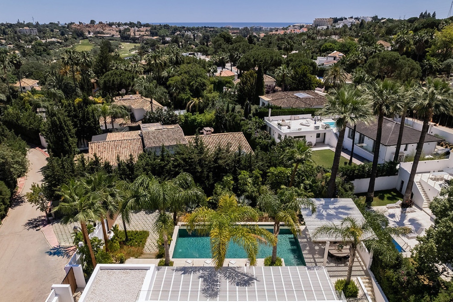 Resale - Villa - Marbella - Las Brisas