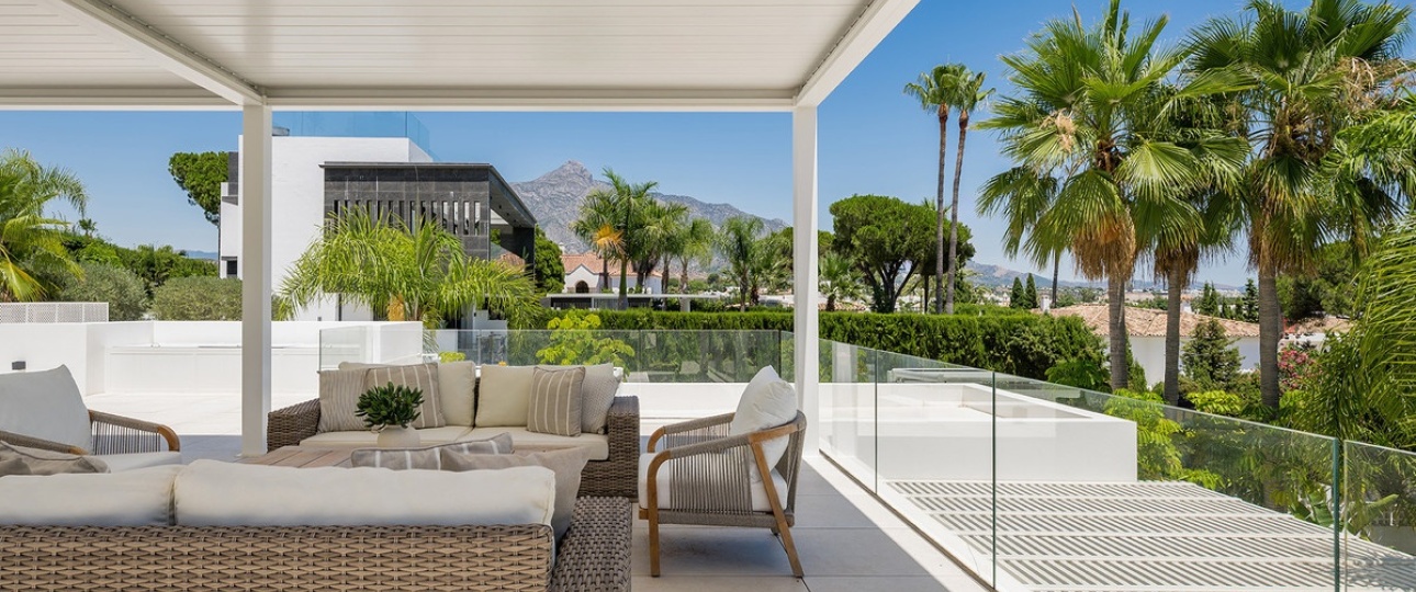 Resale - Villa - Marbella - Las Brisas