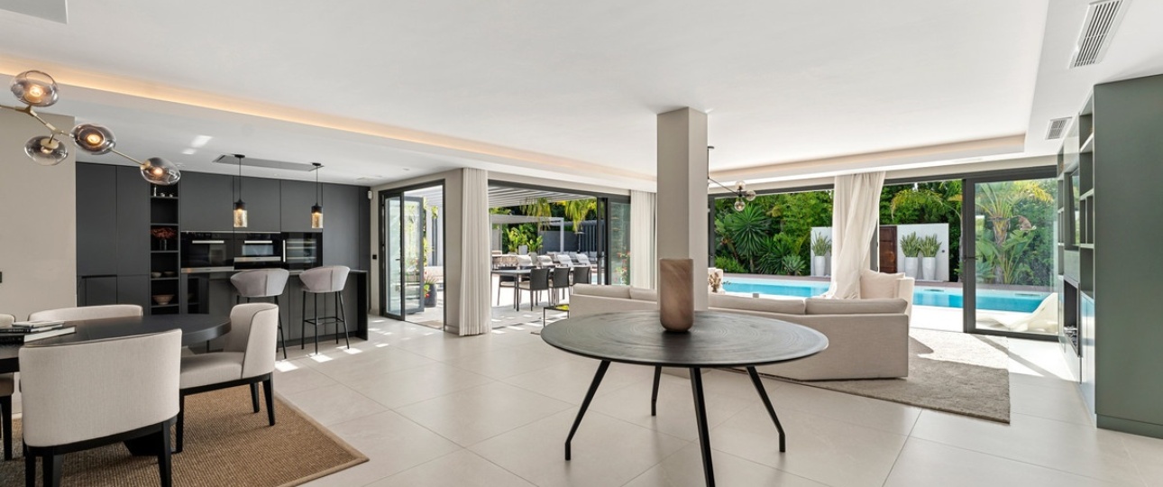 Resale - Villa - Marbella - Las Brisas
