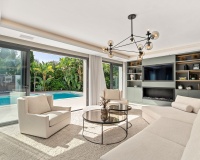 Resale - Villa - Marbella - Las Brisas