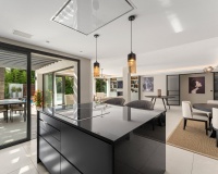 Resale - Villa - Marbella - Las Brisas