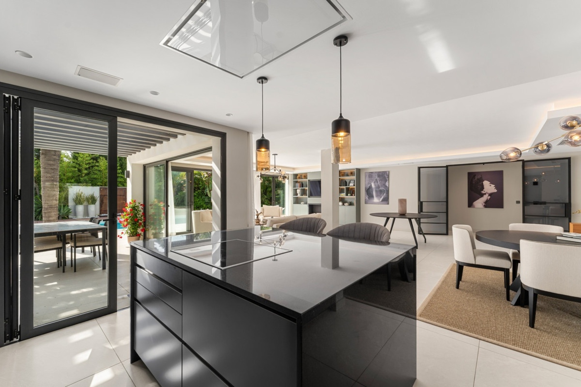 Resale - Villa - Marbella - Las Brisas