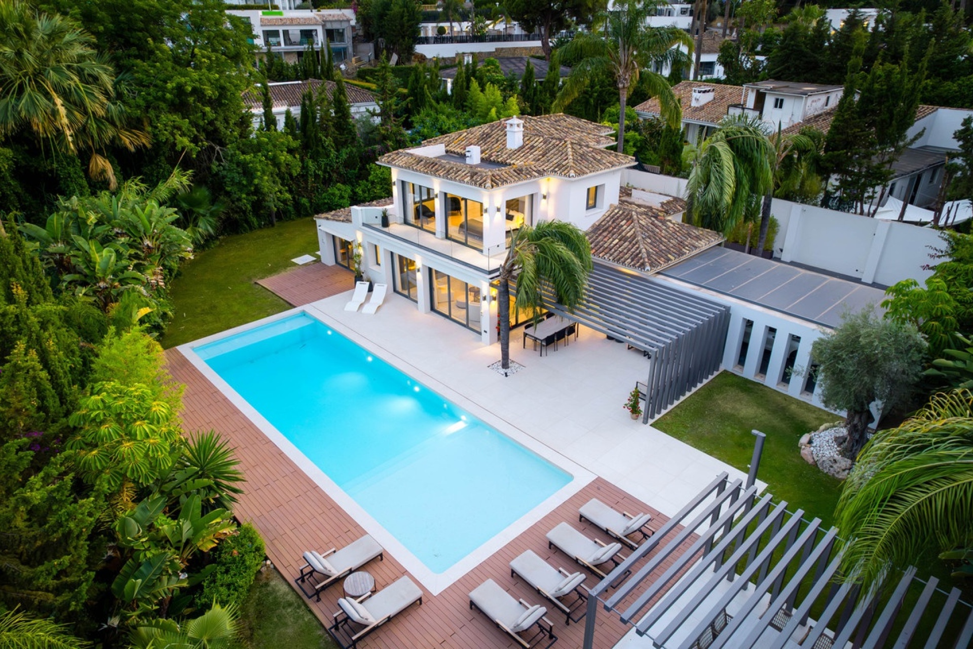Resale - Villa - Marbella - Las Brisas