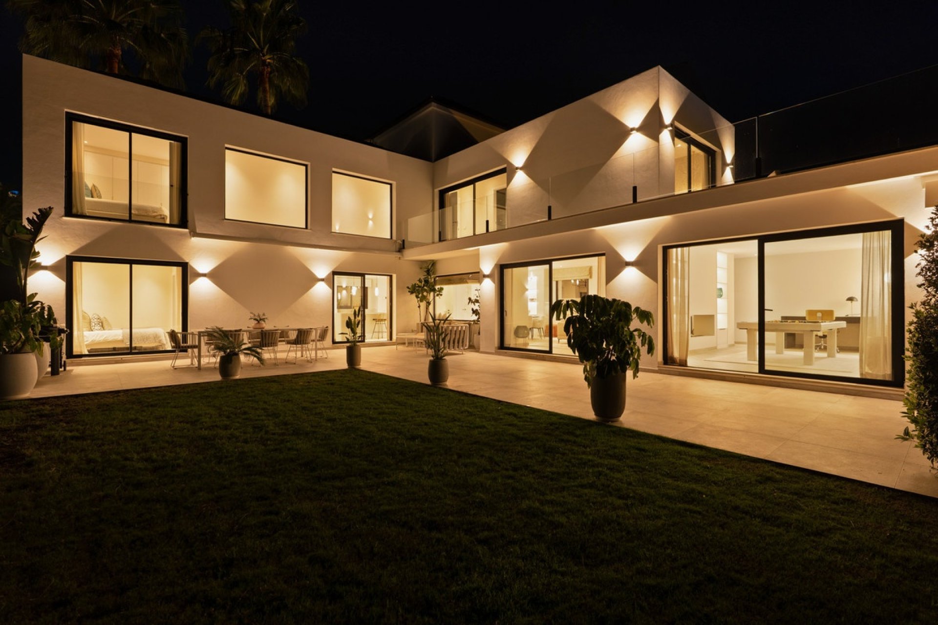 Resale - Villa - Marbella - Las Brisas