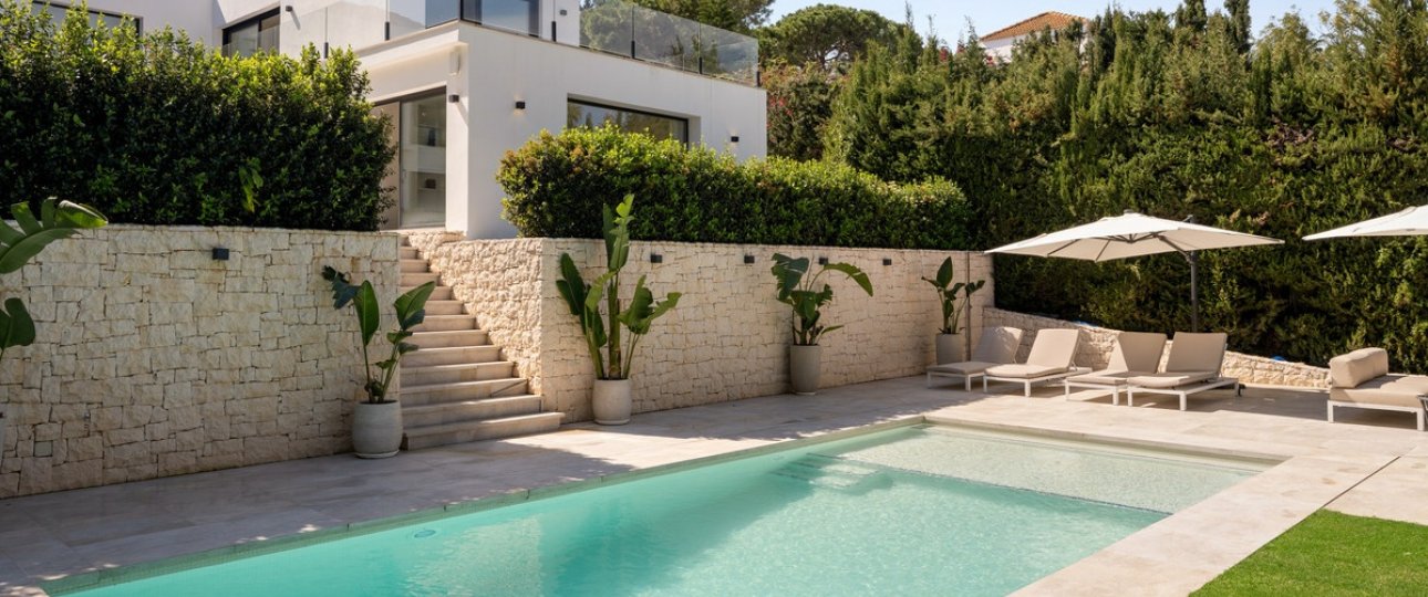 Resale - Villa - Marbella - Las Brisas