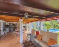 Resale - Villa - Marbella - Las Chapas