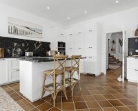 Resale - Villa - Marbella - Las Chapas