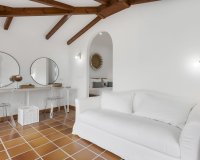 Resale - Villa - Marbella - Las Chapas
