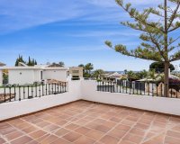 Resale - Villa - Marbella - Las Chapas