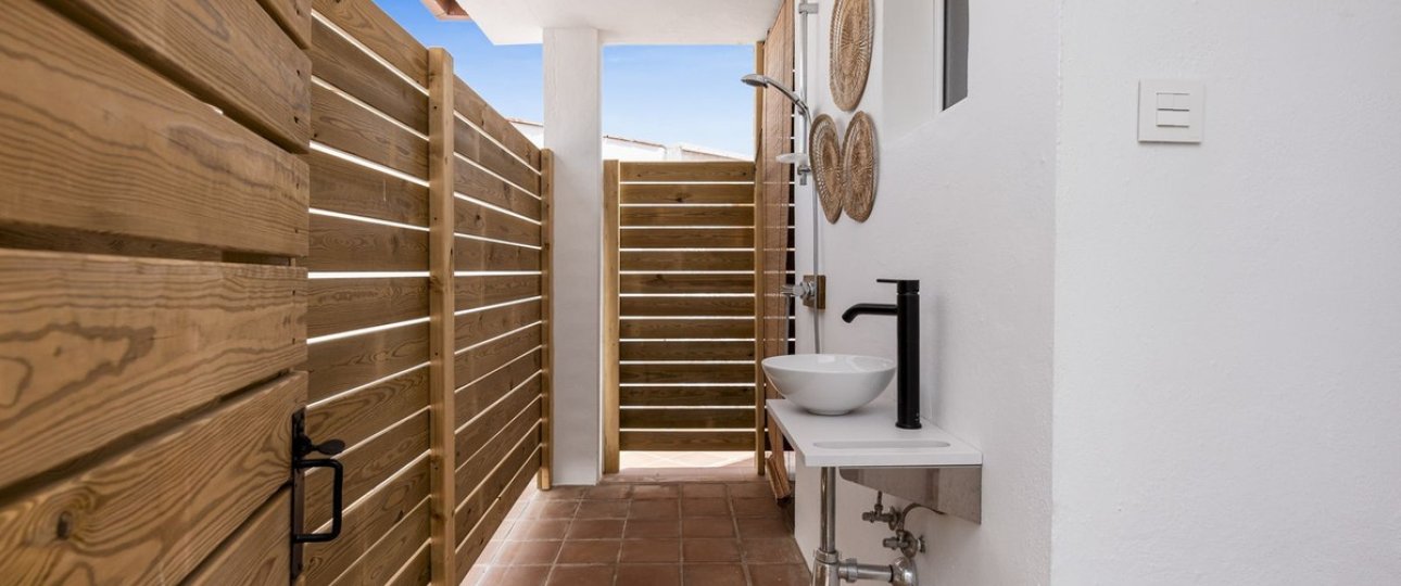 Resale - Villa - Marbella - Las Chapas