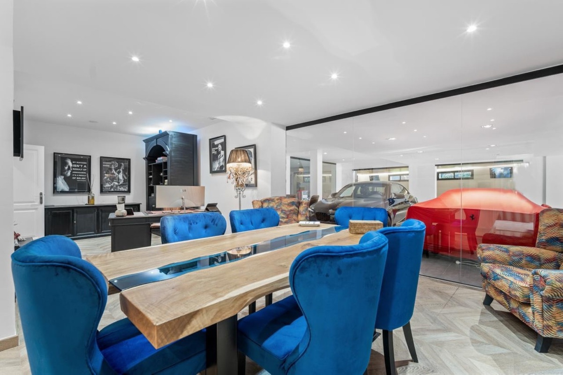 Resale - Villa - Marbella - Las Chapas
