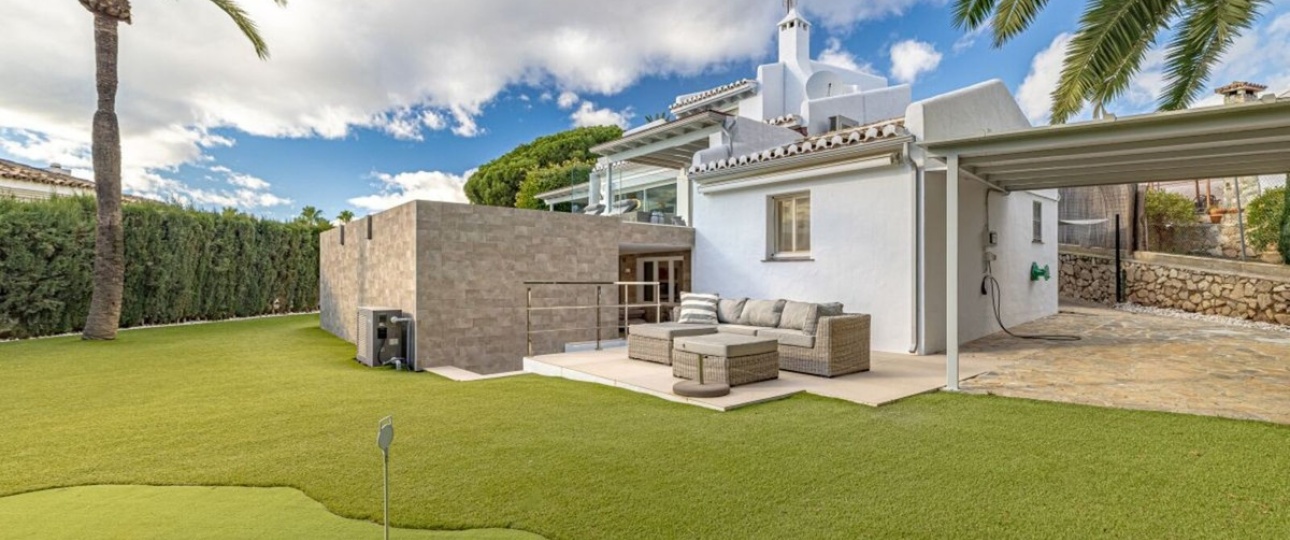 Resale - Villa - Marbella - Las Chapas