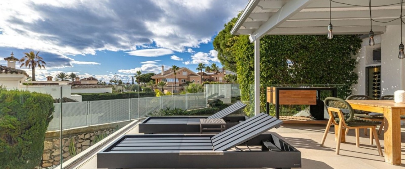 Resale - Villa - Marbella - Las Chapas