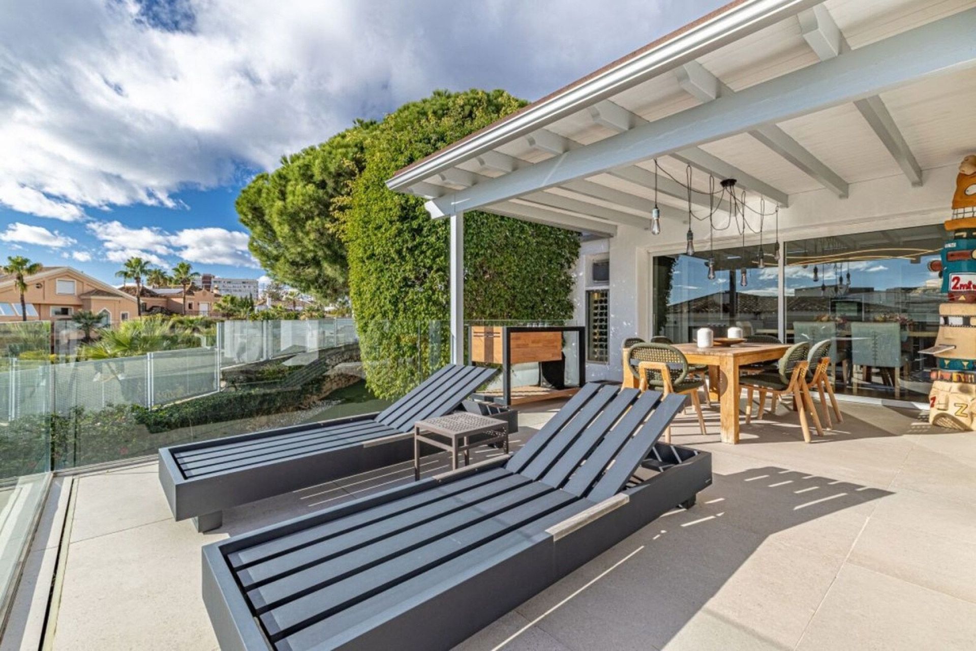 Resale - Villa - Marbella - Las Chapas
