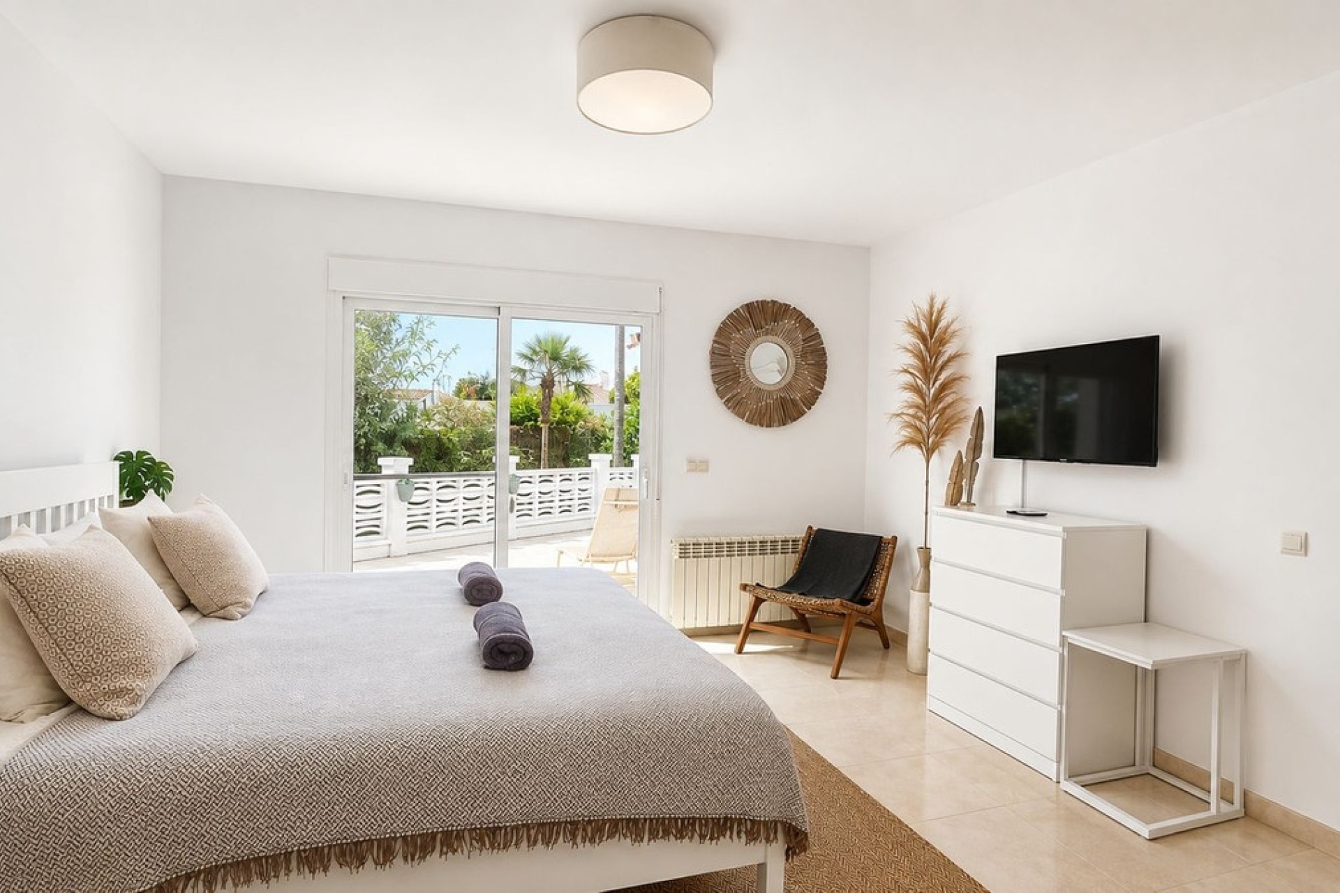 Resale - Villa - Marbella - Las Chapas