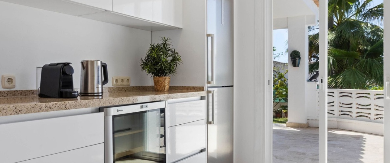 Resale - Villa - Marbella - Las Chapas