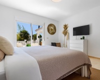 Resale - Villa - Marbella - Las Chapas