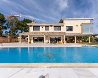 Resale - Villa - Marbella - Los Monteros