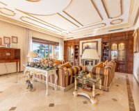 Resale - Villa - Marbella - Los Monteros