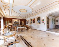 Resale - Villa - Marbella - Los Monteros