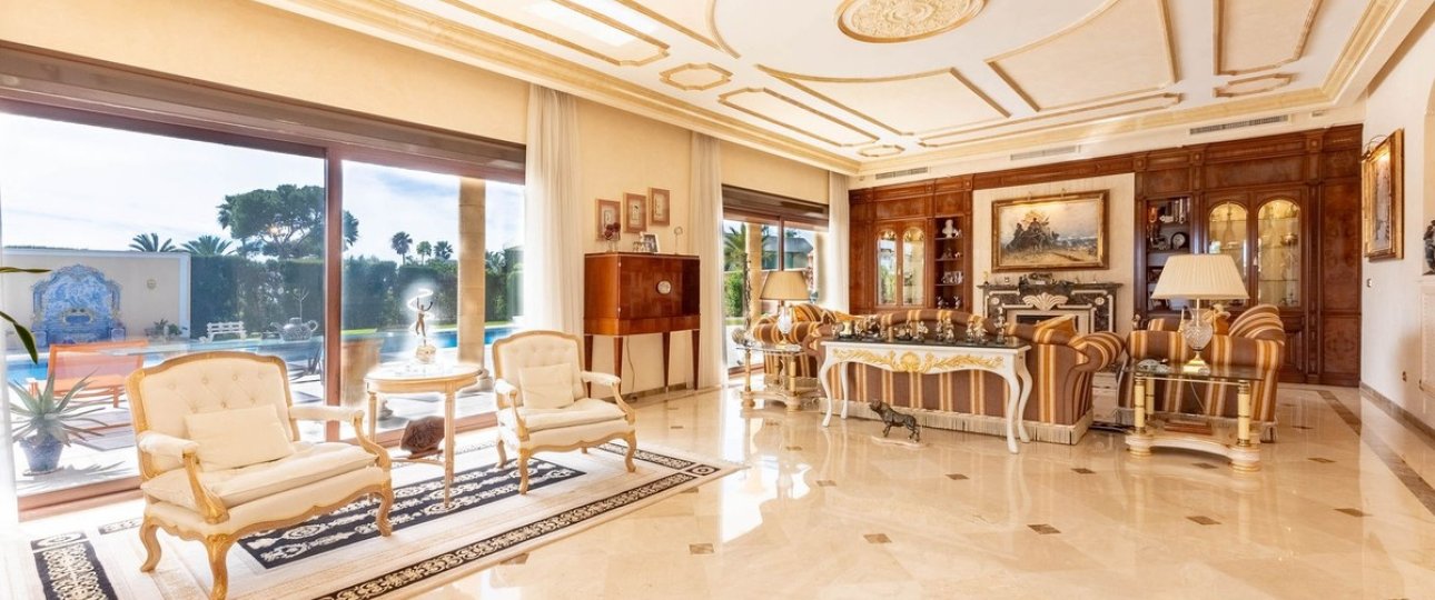 Resale - Villa - Marbella - Los Monteros