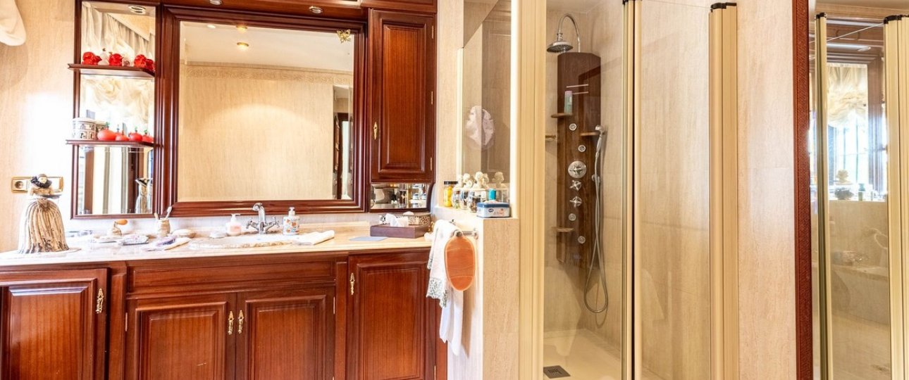 Resale - Villa - Marbella - Los Monteros