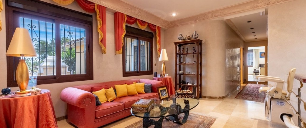Resale - Villa - Marbella - Los Monteros
