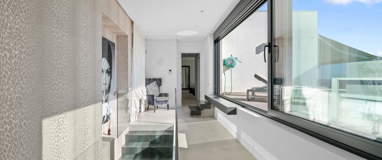 Resale - Villa - Marbella - Los Monteros