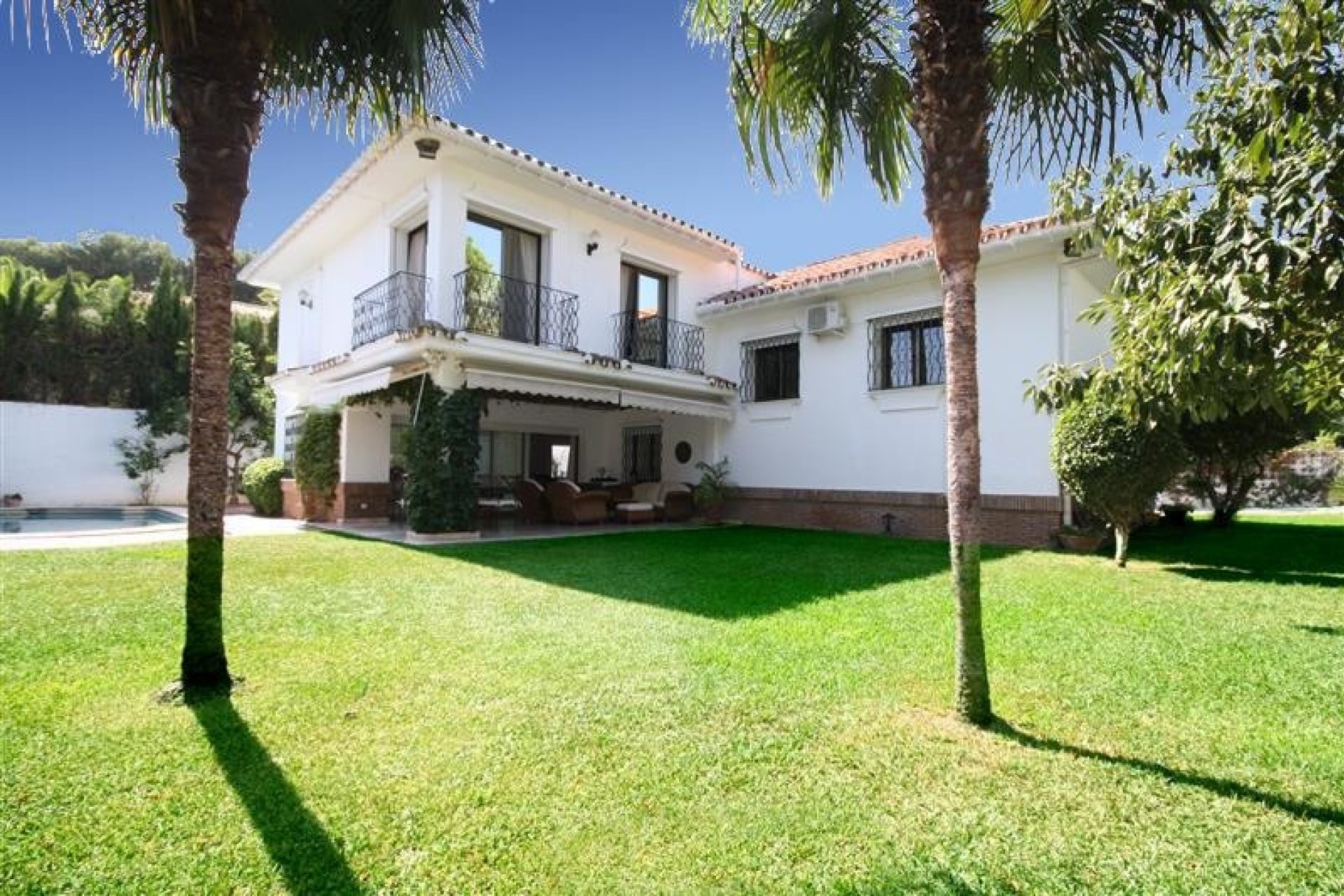 Resale - Villa - Marbella - Los Monteros