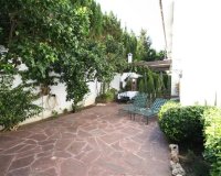 Resale - Villa - Marbella - Los Monteros