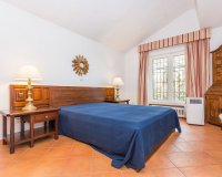 Resale - Villa - Marbella - Los Monteros