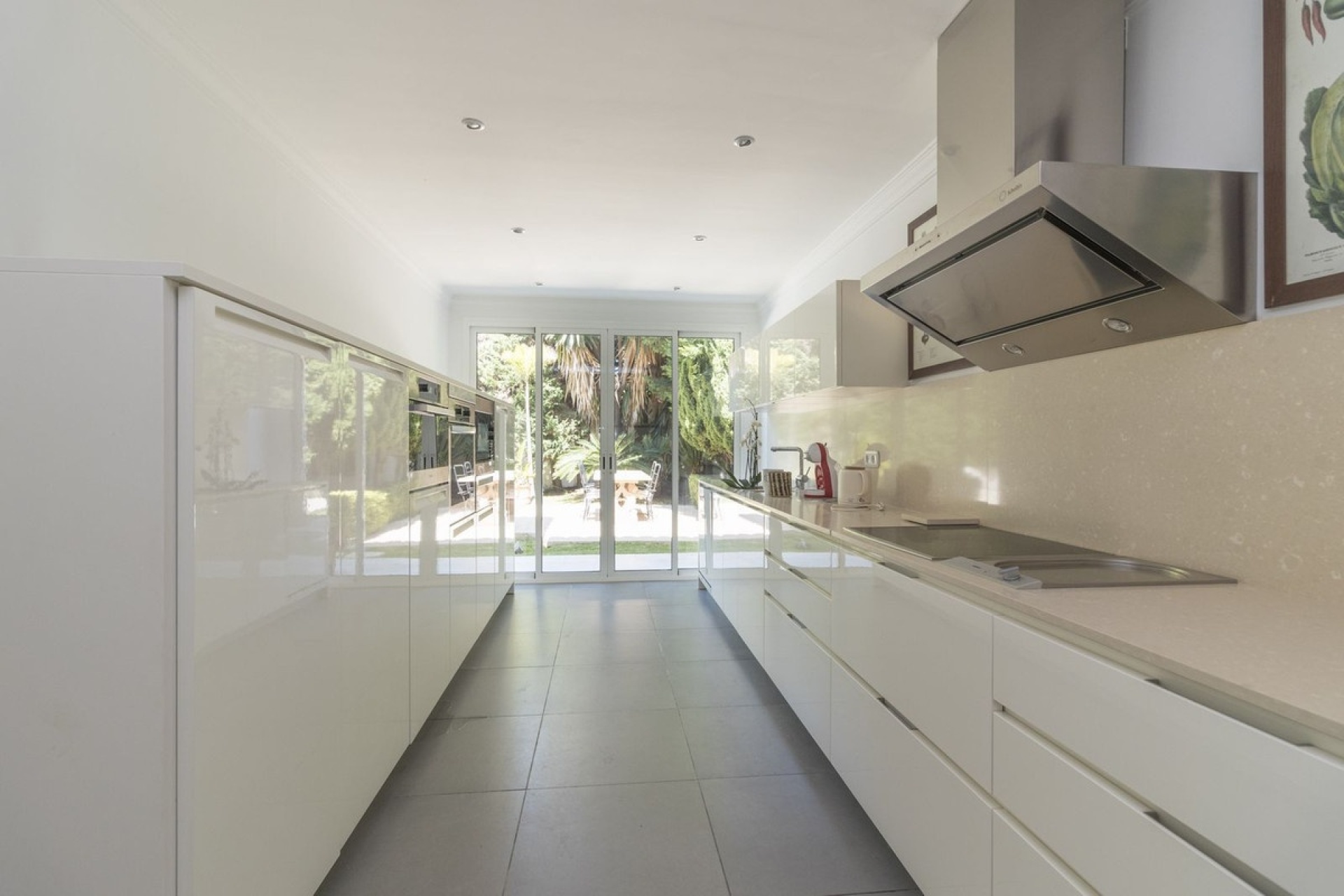 Resale - Villa - Marbella - Los Monteros